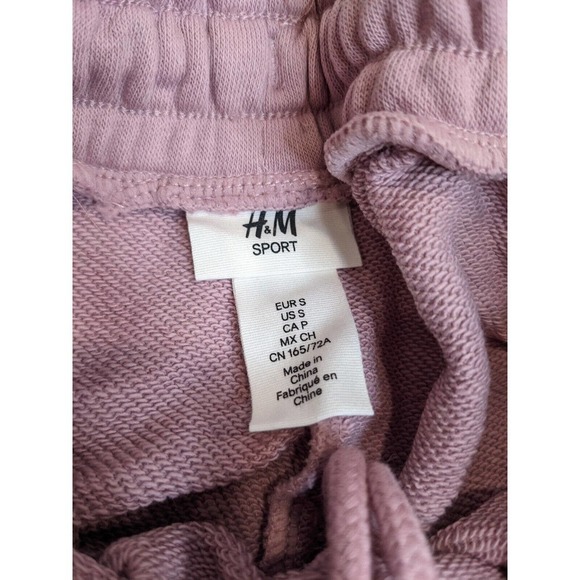 NWT H&M Sport Active Sweat Shorts Size Small Women's Pink - Picture 3 of 7